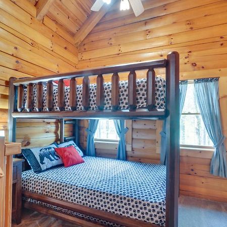 Lovely Gatlinburg Cabin With Private Hot Tub! Екстериор снимка