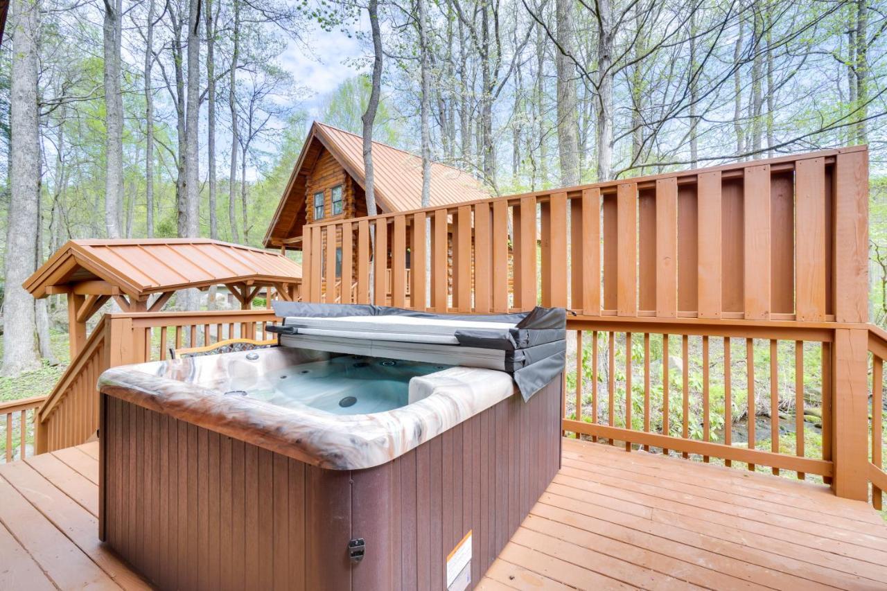 Lovely Gatlinburg Cabin With Private Hot Tub! Екстериор снимка